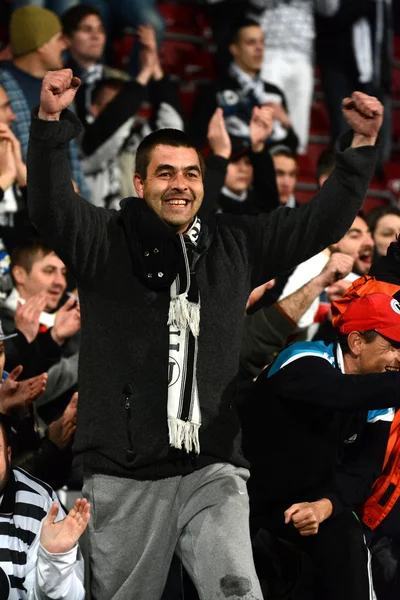 Soccer fan celebrating a victory — Stock Photo, Image