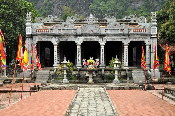 Thai Vi temple, Vietnam — Stock Photo, Image
