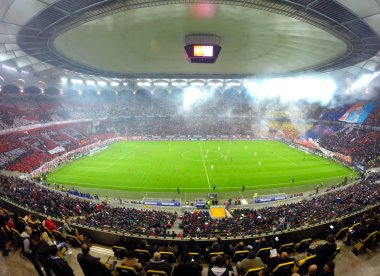 dinamo ve Steaua Bükreş maçı sırasında Ulusal arena Stadyumu