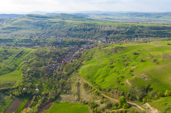 Romanya Nın Transilvanya Kentindeki Tipik Bir Macar Köyünün Hava Görüntüsü — Stok fotoğraf