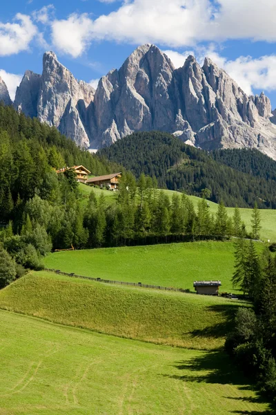 Massiccio delle Odle-Geisler Dolomiti — Foto Stock