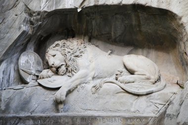 Aslan Anıtı