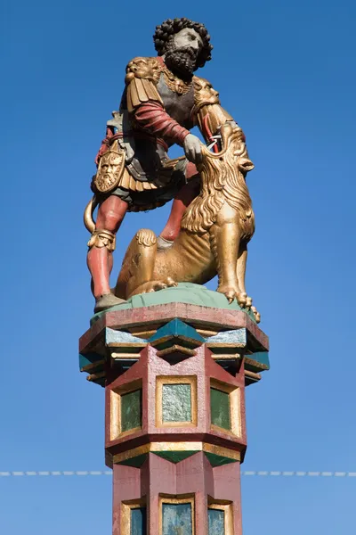 Samson brunnen in bern — Stockfoto