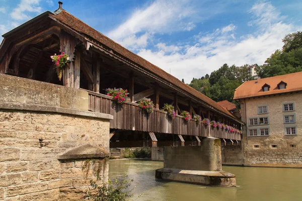 Fribourg 'daki Bern Köprüsü — Stok fotoğraf