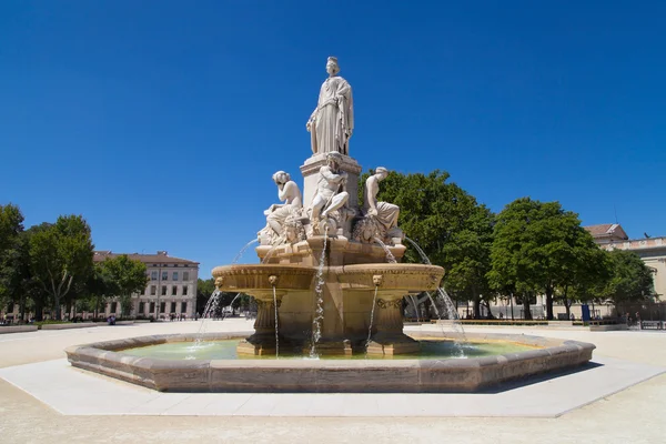 Esplanada Charles de Gaulle em Nimes — Fotografia de Stock