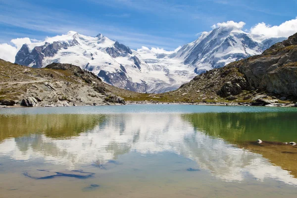 Monte rosa en lyskamm — Stockfoto