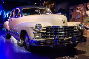 Torino, İtalya - 13 Ağustos 1947 Cadillac 62 Torino, İtalya 'daki Ulusal Otomobil Müzesi' nde sergilendi.