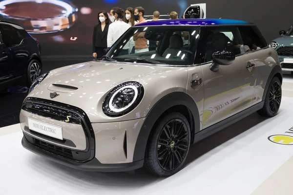 Barcelona Hiszpania Października 2021 Mini Cooper Pokazany Automobile Barcelona 2021 — Zdjęcie stockowe