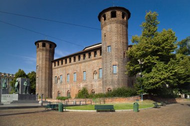 İtalya, Torino 'daki Mona Sarayı' nın Arka Cephesi.