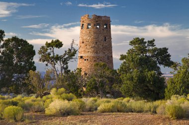 Büyük Kanyon 'un Güney Halkası' ndaki Desert View Watchtower, Arizona, ABD.