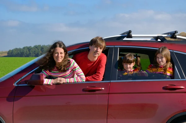 Family car trip on vacation — 图库照片