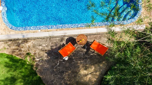 Piscine Avec Eau Bleue Transats Vue Aérienne Hôtel Vacances Tropical — Photo