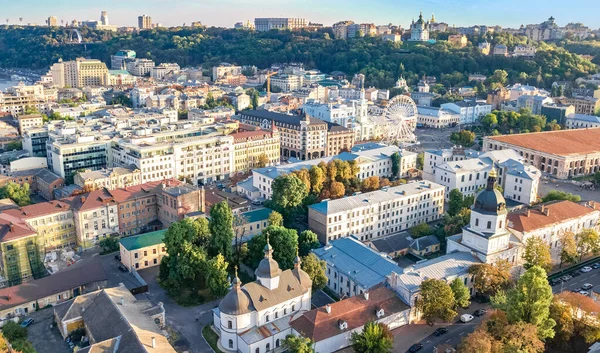 Kyjevská Cityscape Letecké Drone Pohled Dnipro Řeka Centrum Města Podol — Stock fotografie