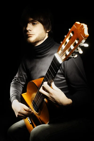 Acoustic guitar guitarist player — Stock Photo, Image