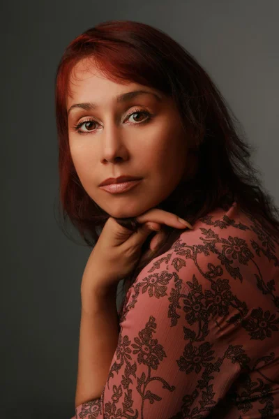 Retrato de mujer encantadora madura — Foto de Stock