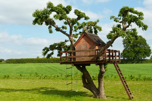 Gyönyörű fa játszóház Stock Kép