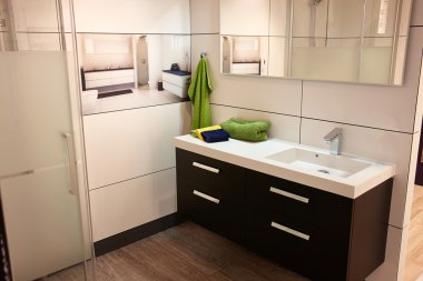 güzel büyük banyo lüks yeni ev