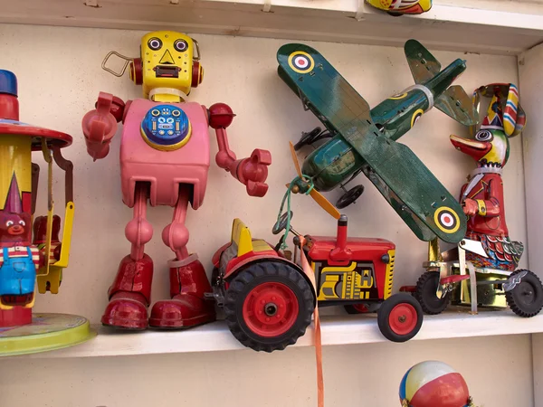 Retro vintage teneke oyuncaklar — Stok fotoğraf