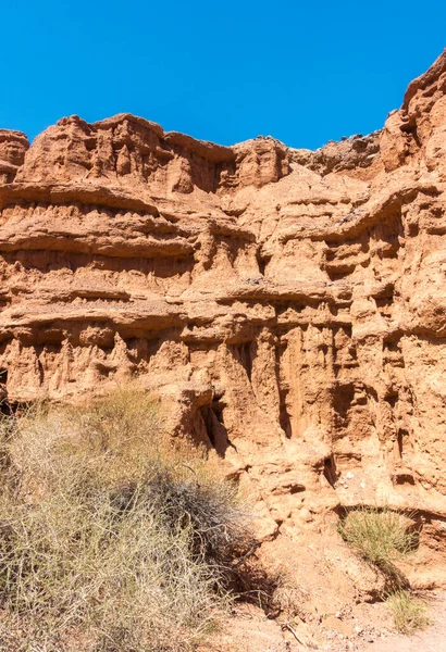 Cuentos Rojos Arcilla Región Issyk Kul Kirguistán Hermoso Paisaje Montaña —  Fotos de Stock