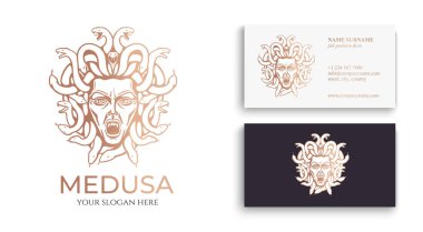 Medusa gorgon logosu. Yılanlı bir kadının kafası. Koruyucu tılsım. Farklı yönler için logo.