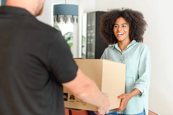Back View Courier Giving Cardboard Box Happy African American Woman — 스톡 사진