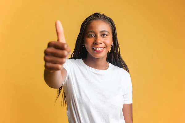Excellent Job Pleased Woman Cool Hairstyle Smiling Camera Gesturing Thumbs — Stockfoto