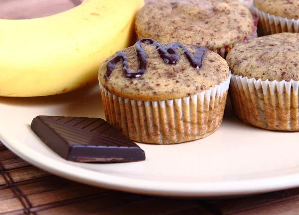 Muffins with chocolate — Stock Photo, Image