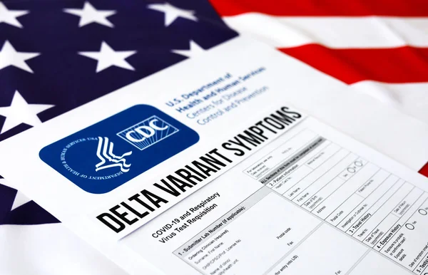 Een Covid Delta Variant Positieve Test Report Form Met Medische — Stockfoto