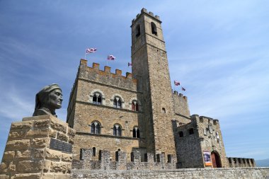anıt, dante ve castello dei conti guidi poppi içinde