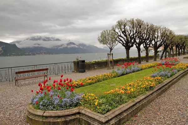 Paysage fantastique du lac de Côme — Photo