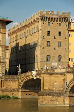 Palazzo spini feroni, salvatore ferragamo museum ve butik bir