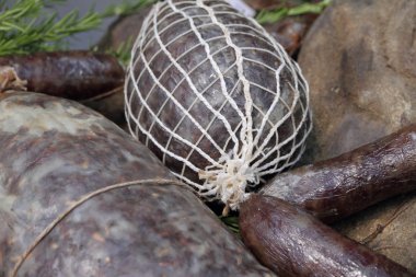 geleneksel Toskana charcuterie çiftçilerin piyasa