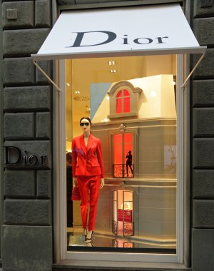 ünlü tornabuoni Floransa'da Dior butik