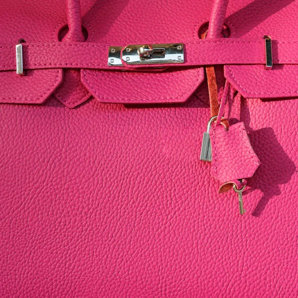 Pink leather handbag — Stock Photo, Image