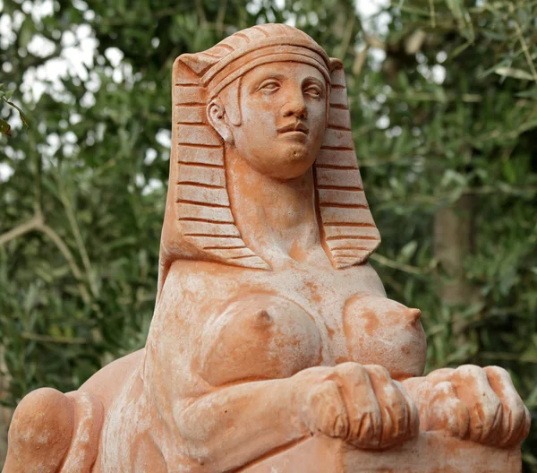 Skulptur av sphinx — Stockfoto