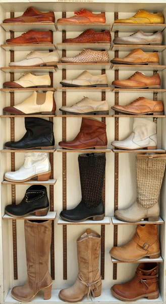 Zobrazit jemné kožené boty — Stock fotografie