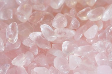 Geçmiş iyileştirme mineralleri, taşlar, kristaller. Sihir ve temizlik pratiği üzerine. Kristal Ayin, Cadı