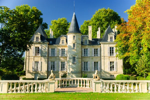 Chateau Pichon Lalande na região Medoc, França — Fotografia de Stock