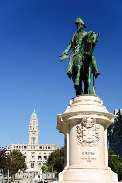 Porto Rathaus und Denkmal von König Peter IV., Porto, Portugiesisch — Stockfoto