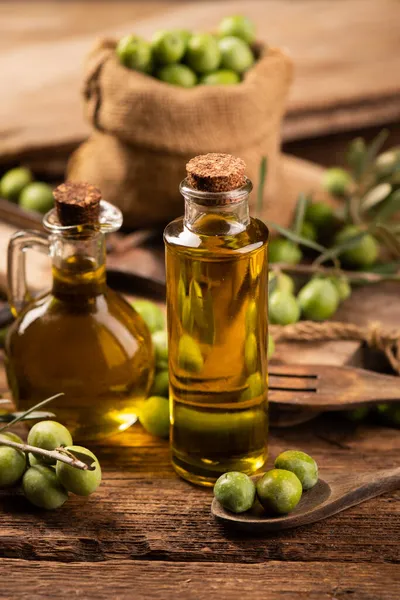 Huile Olive Extra Vierge Aux Olives Vertes Fraîches Proche — Photo