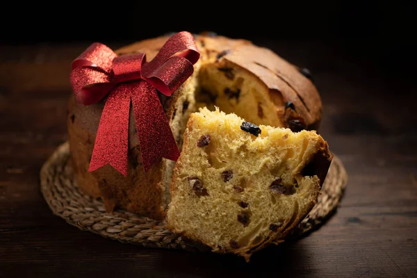 Panettone Horneado Pastel Tradicional Italiano Navidad — Foto de Stock
