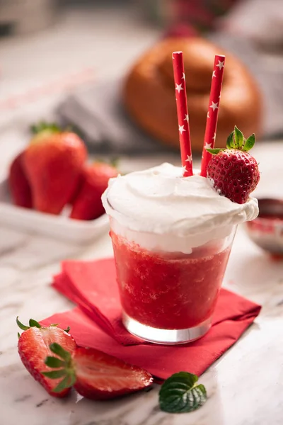 Delicious Breakfast Strawberry Granita Brioches Close — Stock Photo, Image