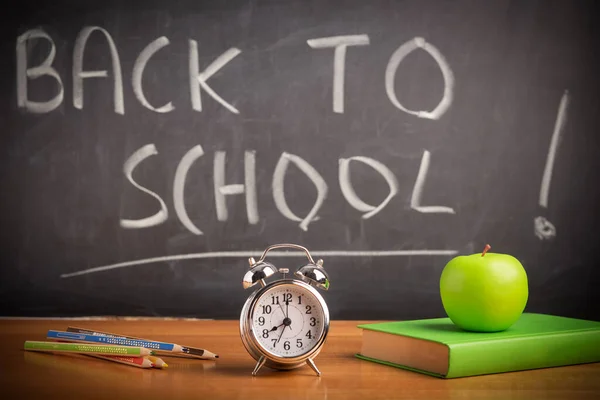Back School Theme Using School Supplies Blackboard School Tim — Foto de Stock