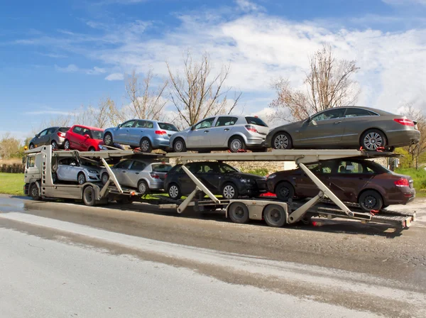 Auto vervoerder — Stockfoto