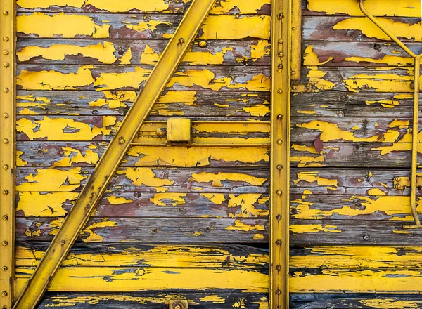 黄色漆皮木车纹理背景 — 图库照片