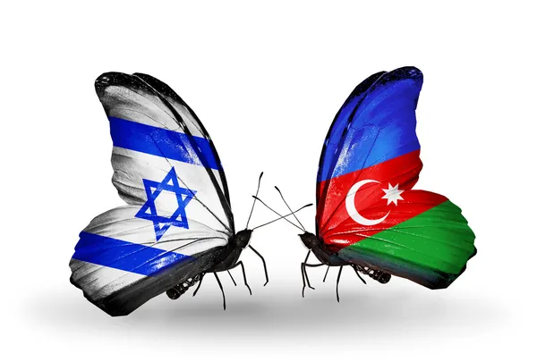 Dos mariposas con banderas en las alas como símbolo de las relaciones Israel y Azerbaiyán — Foto de Stock