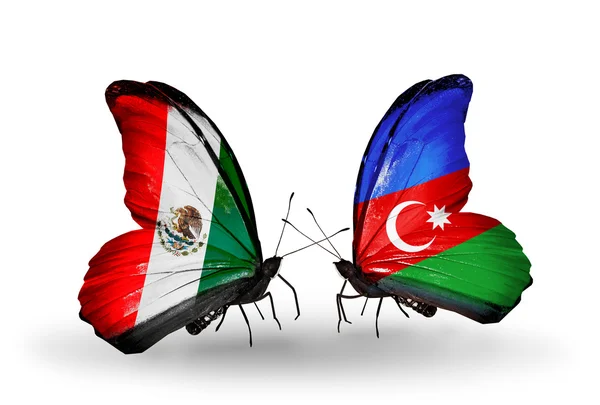 Δύο πεταλούδες με σημαίες του Μεξικό και το Αζερμπαϊτζάν με φτερά — Φωτογραφία Αρχείου