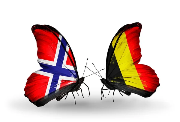 蝴蝶与挪威和比利时国旗 — 图库照片
