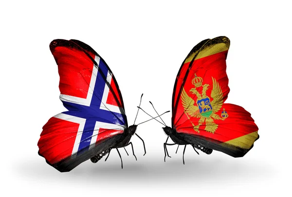 Mariposas con banderas de Noruega y Montenegro en alas — Foto de Stock