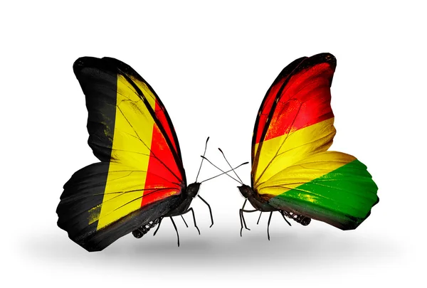 Farfalle con bandiere Belgio e Bolivia sulle ali — Foto Stock